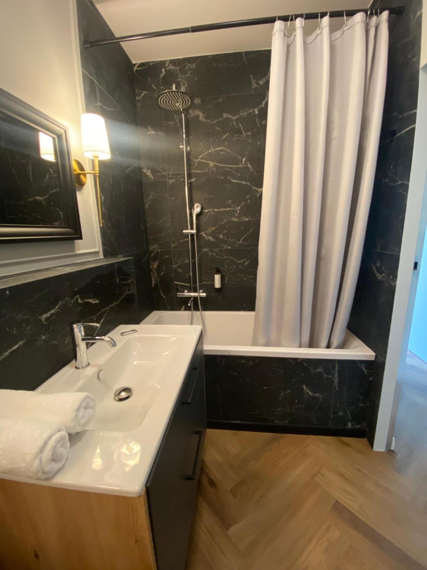Natura Luxury Apartment คราคูฟ ภายนอก รูปภาพ